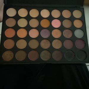 Morphe eyeshadow palette 35w